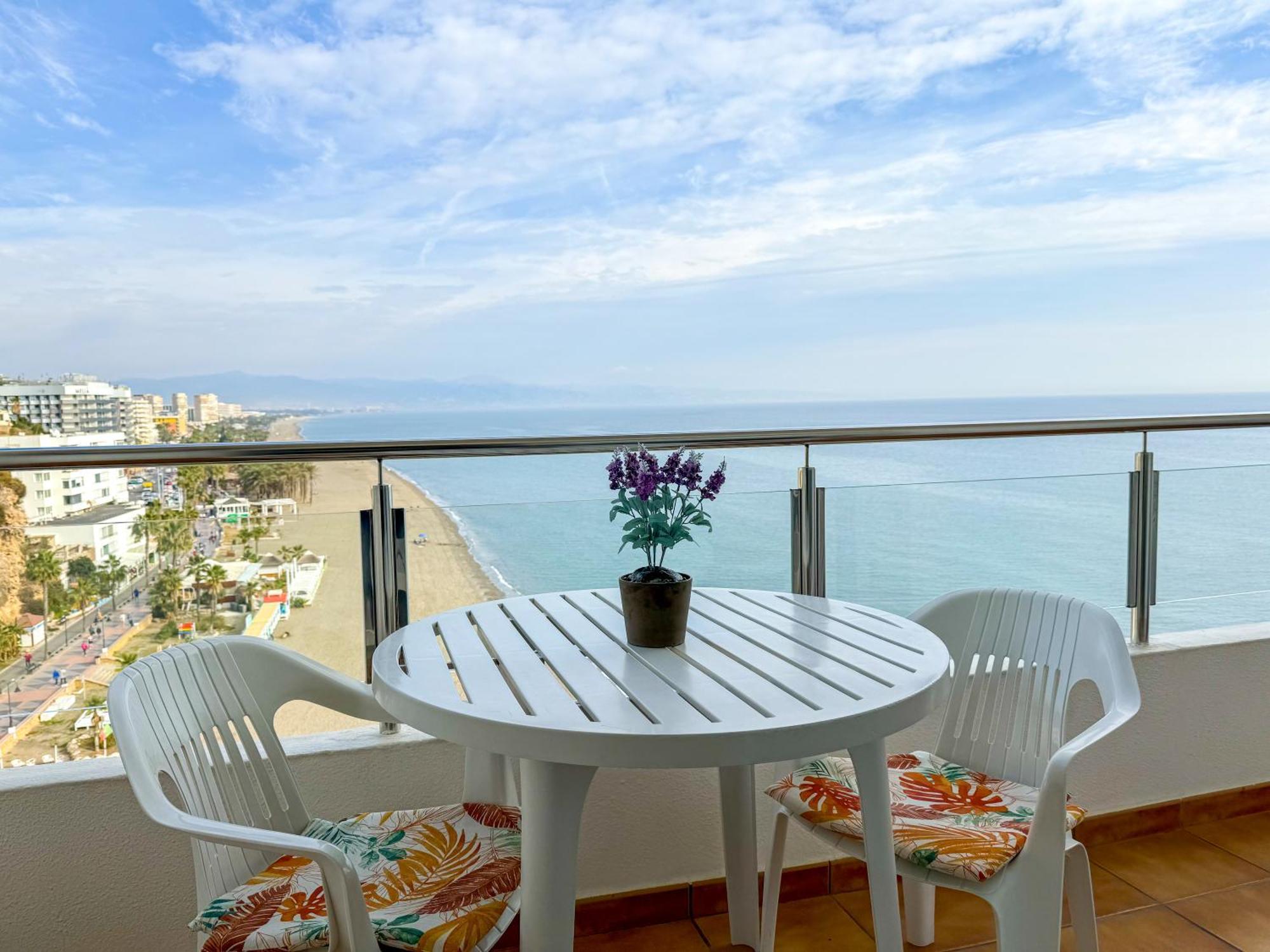Appartamento Spectacular Sea Views Torremolinos Esterno foto