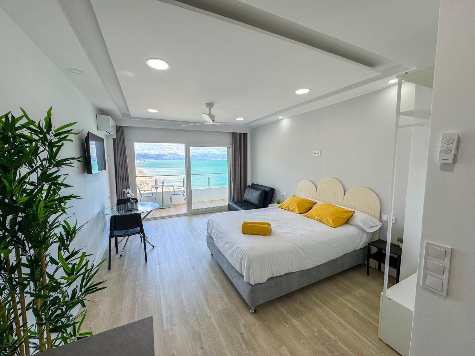Appartamento Spectacular Sea Views Torremolinos Esterno foto